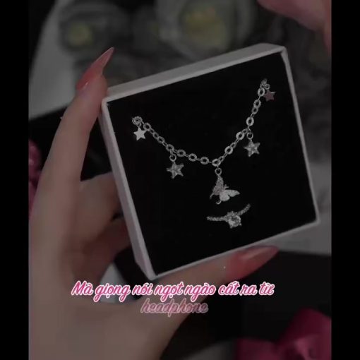 Lắc tay bạc nữ Tyche Butterfly sang trọng, vòng tay thanh lịch phù hợp đeo đi học,đi chơi,di làm TYCHE JEWELRY