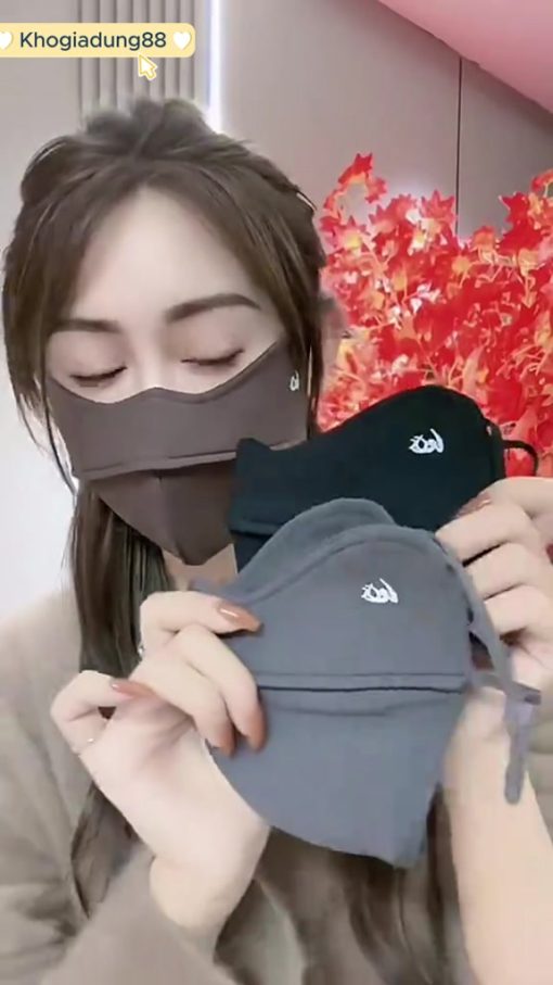 Khẩu Trang 5D Vải Kháng Khuẩn Đẹp Dày 3 Lớp Chống Nắng Chống Tia UV Giữ Ấm Điều Chỉnh Đước Dây Đeo