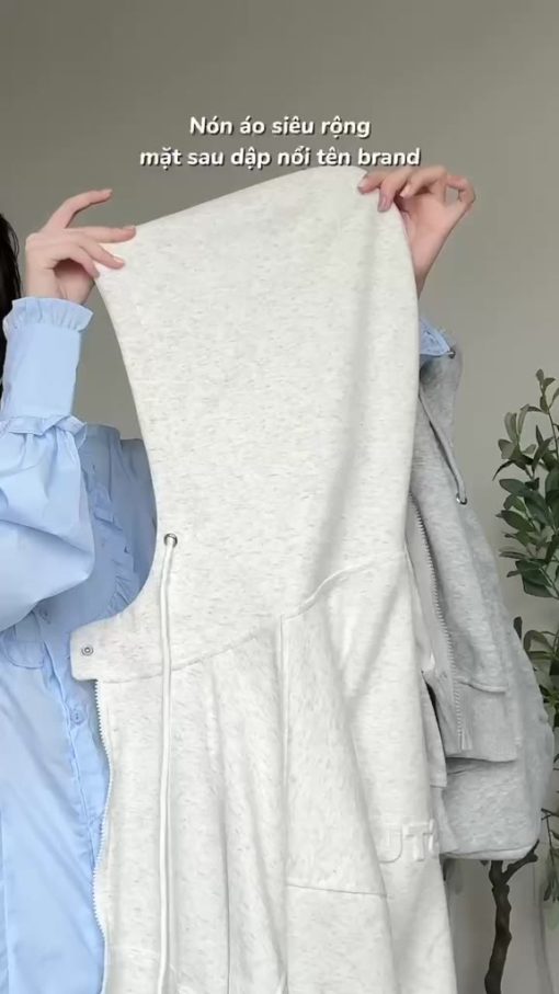 [Mẫu Mới ] Áo khoác hoodie zip BOXY Có Nút Bấm, Dập Nổi, in nổi ,có túi trong UNISEX NAM NỮ Trẻ Trung- BFL