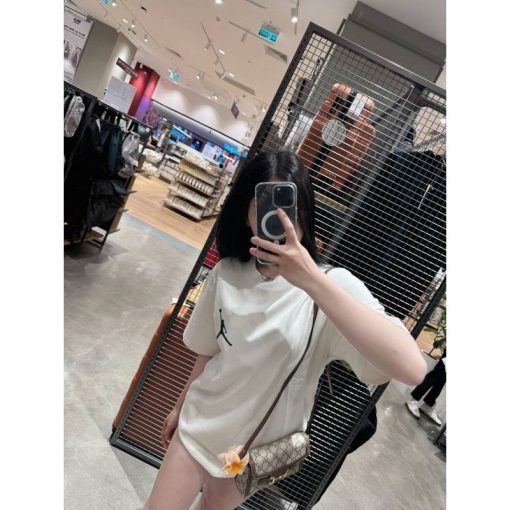 [ Mẫu Mới ] Áo Thun JD Trắng Đen Cao Cấp, Áo Phông Nam Nữ Chất Liệu Cotton 100% Định Lượng Vải 250gsm Bufalo - Ảnh 6