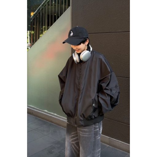 Áo Khoác Bomber Jacket Tay Nhún Nam nữ - Áo Khoác Gió Bomber Jacket dù 2 lớp dày dặn form rộng siêu xinh mẫu Bassic 2024 - Ảnh 5