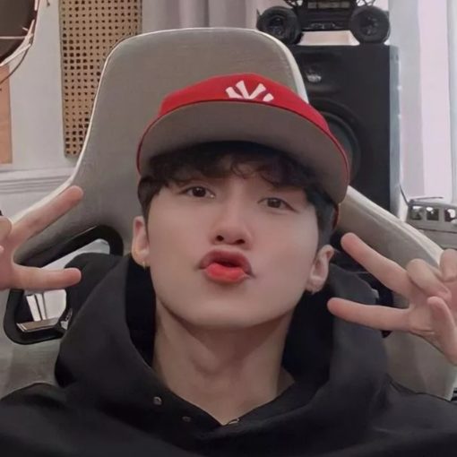 Nón snapback lưỡi trai bít đuôi cho nam nữ, Mũ hiphop phong cách đội ngược MrCaps S.04 - Ảnh 2