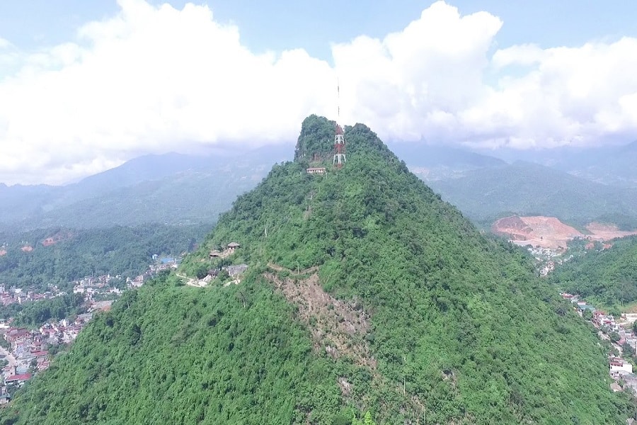 Núi Cấm Sơn Hà Giang