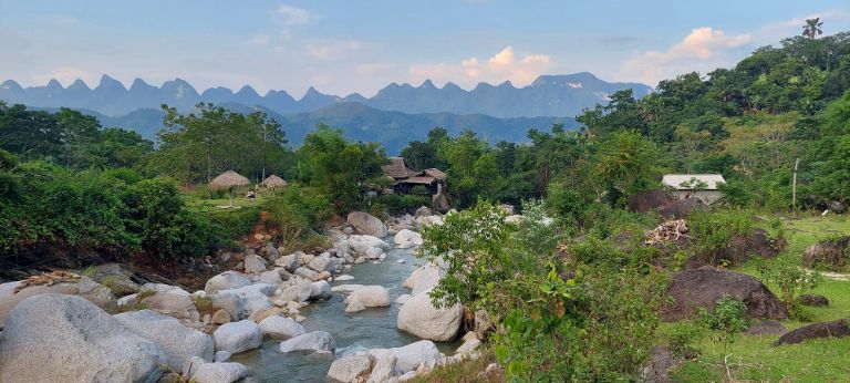 Thác số 6 - thác nước đẹp nhất tại Hà Giang