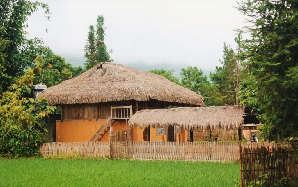 Kiến trúc nhà trình tường truyền thống ở Nậm Đăm