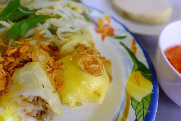 Bánh cuốn trứng được gọi là món ăn lạnh của Hà Giang.