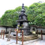 Vườn tháp Huệ Quang