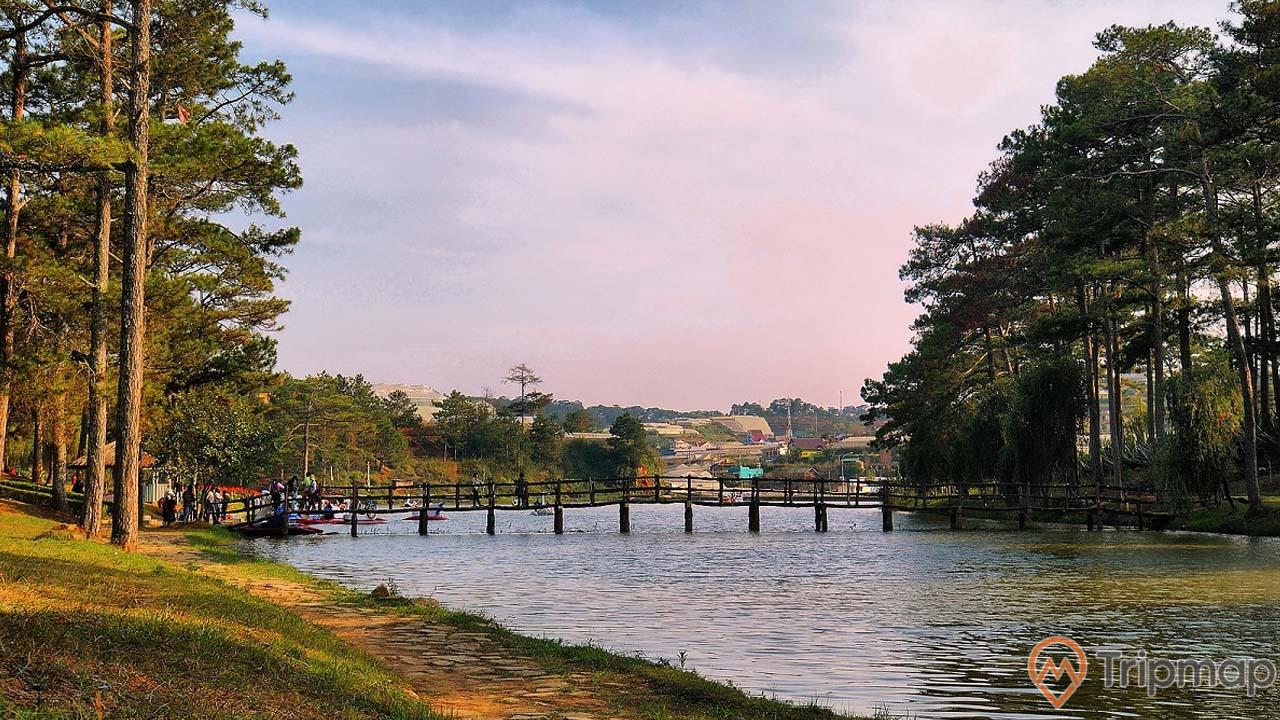 Hồ Than Thở - Du lịch Lâm Đồng