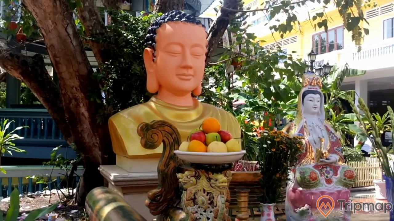 Tượng Phật tại Linh Sơn Cổ Tự