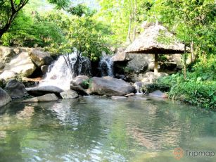 Suối Sừng Trâu