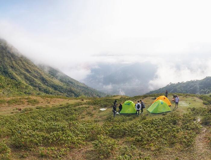 Rong ruổi khám phá núi Cao Ly Bình Liêu – ‘Thiên đường’ dành cho những người yêu khám phá