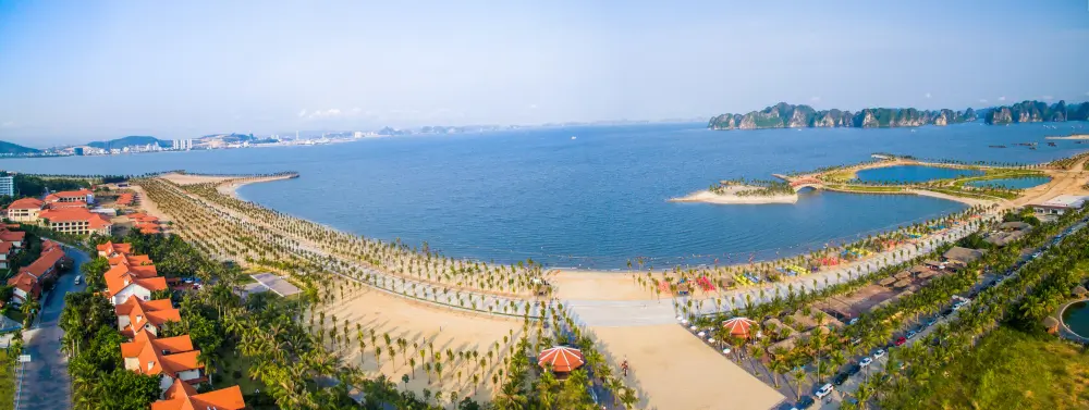 Top 04 bãi tắm biển đẹp nhất định phải đến khi di du lịch Hạ Long