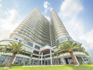 Khách sạn Citadines Marina Halong