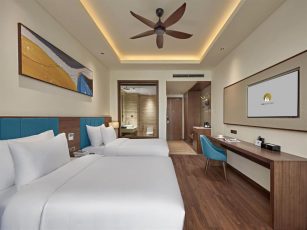 Khách sạn The Watson Premium HaLong