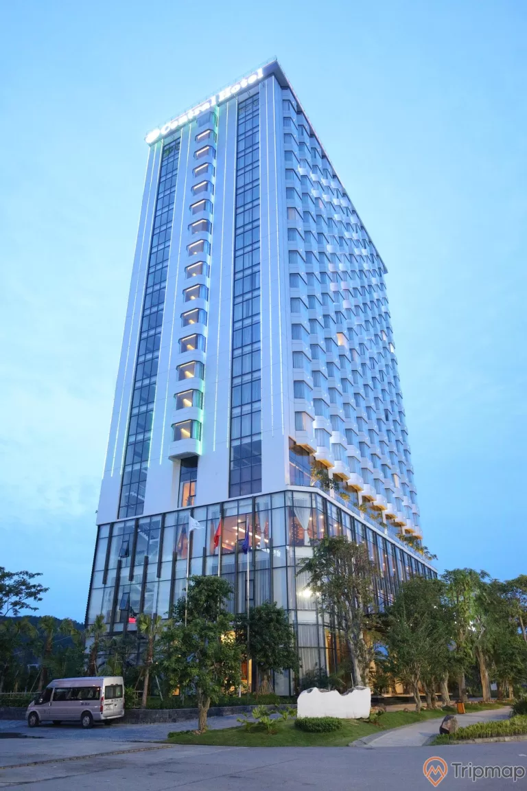 Khách sạn Central Luxury Hạ Long