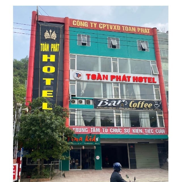Khách sạn Toàn Phát