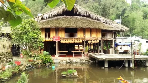 Làng văn hóa du lịch cộng đồng Thôn Tha