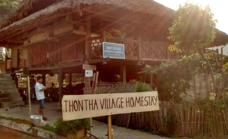 Thon Tha Tay Stilt House