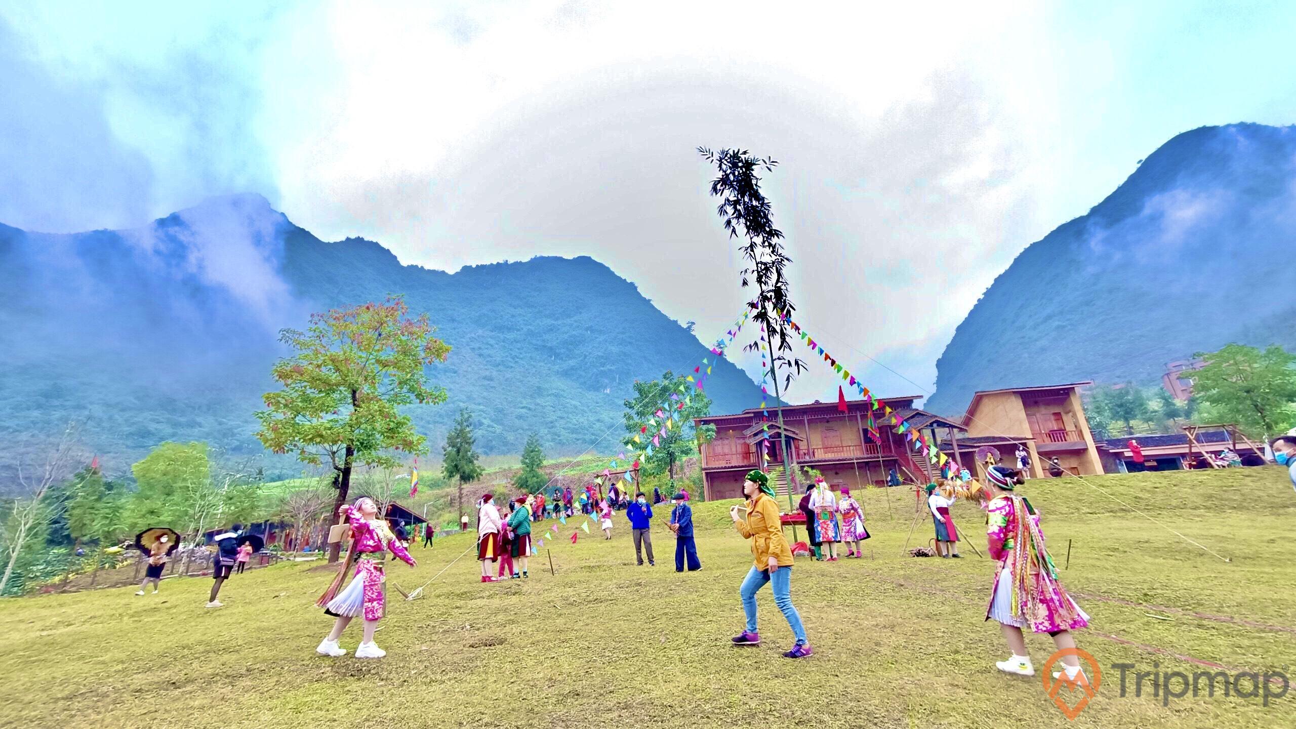 Lễ hội Gầu Tào lễ hội cầu mùa của người Mông