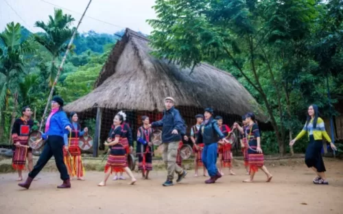 Quảng Nam: Khai phá tiềm năng du lịch miền núi từ bản sắc và thiên nhiên nguyên sơ